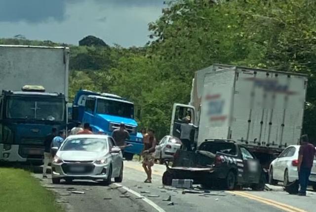 Acidente grave na BR-235 deixa uma pessoa ferida em Nossa Senhora do Socorro