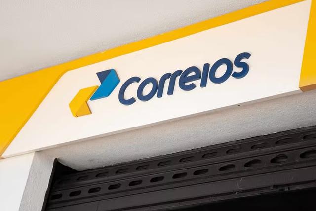 Aposentados terão atendimento gratuito nos Correios para resolver problemas com descontos no INSS
