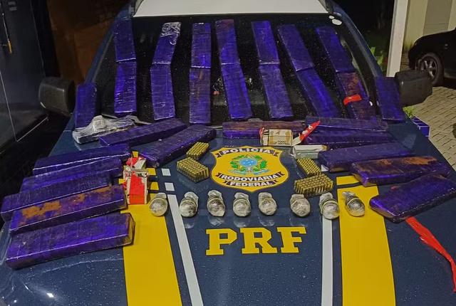 PRF prende dois homens com drogas, munições e granadas em Cristinápolis