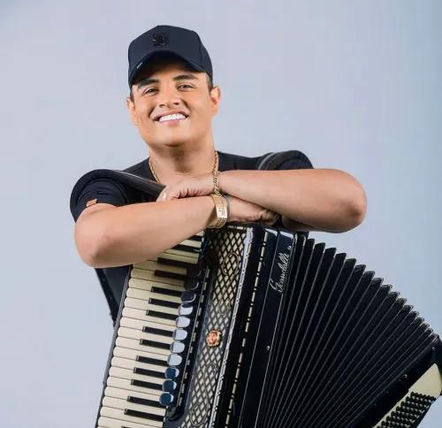 Tarcísio do Acordeon também está na programação do São João de Frei Paulo