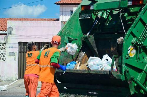 Prefeitura de Aracaju deixa de pagar empresa Torre e coleta de lixo é suspensa