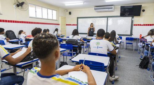 Concurso público para professor em Sergipe é autorizado e terá edital em breve