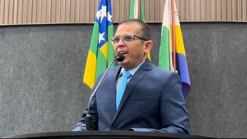 Claudenilson Souza é empossado vereador por Itabaiana