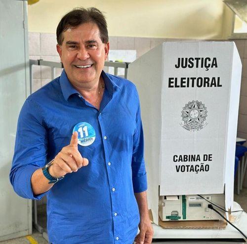 Médice de Maim Reeleito Prefeito de Campo do Brito com 64,84% dos Votos