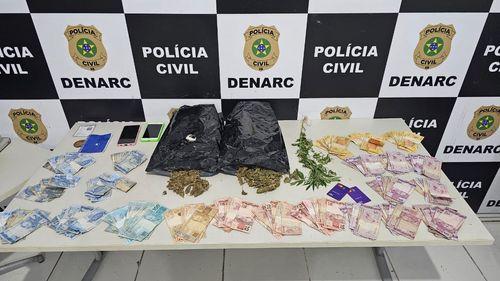 Jovem é preso em flagrante por tráfico de drogas em Pirambu