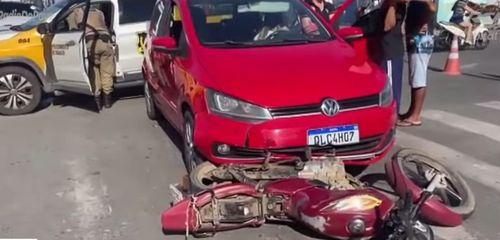 Motociclista sofre fratura exposta após colisão com carro em Itabaiana