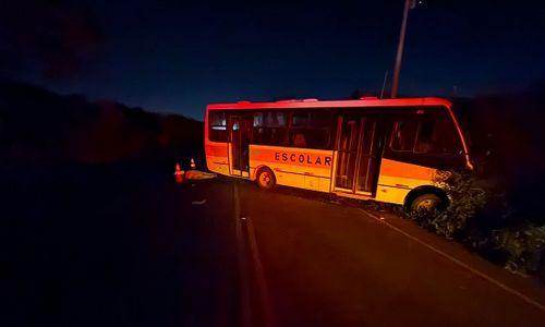 Motociclista morre em colisão com ônibus escolar na SE-317
