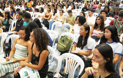 Inscrições para o Programa Pré-Universitário 2025 seguem até 2 de fevereiro 