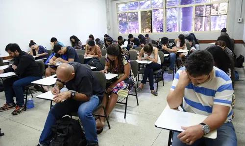 Encceja Exterior 2025: inscrições para brasileiros que vivem fora do país terminam na próxima sexta-feira (27)