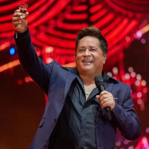 Véspera de São João terá show de Leonardo no Arraiá do Povo em Aracaju