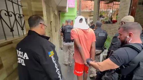 Homem acusado de estupro virtual e extorsão, contra adolescentes de SE, é preso em Salvador